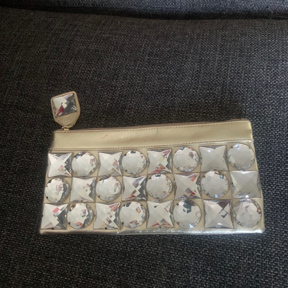 Clutch - Picture 1 of 5